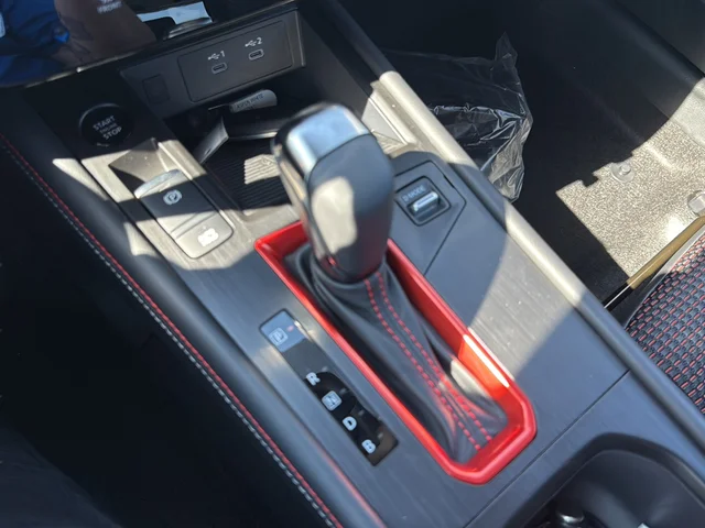 2026 Nissan KICKS SR AWD - Photo 26