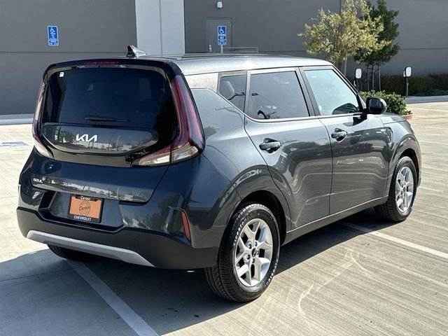 Used 2024 Gray Kia LX image 3