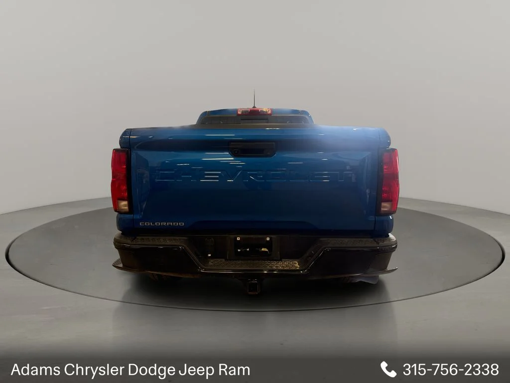 Used 2024 Blue Chevrolet Z71 image 7
