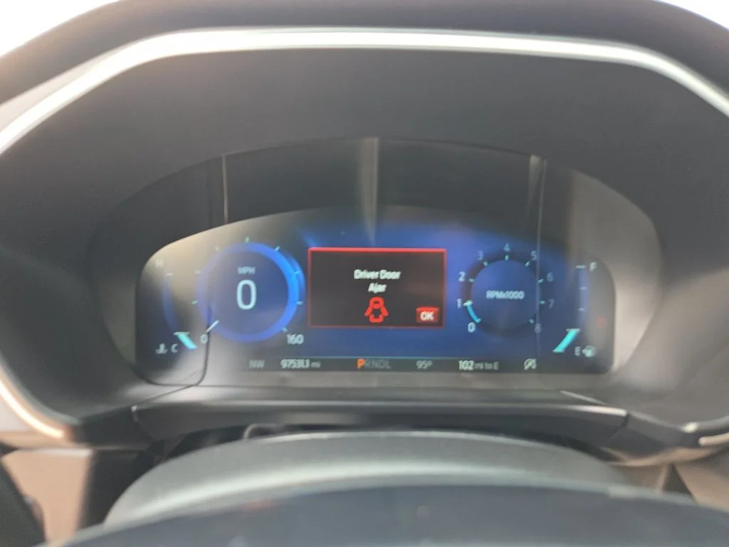 Used 2022 Blue Ford SEL image 14