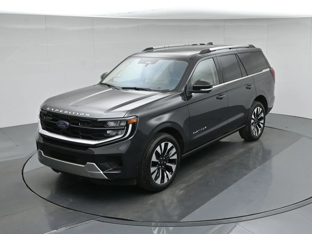 Certified Used 2025 Gray Ford Platinum image 43