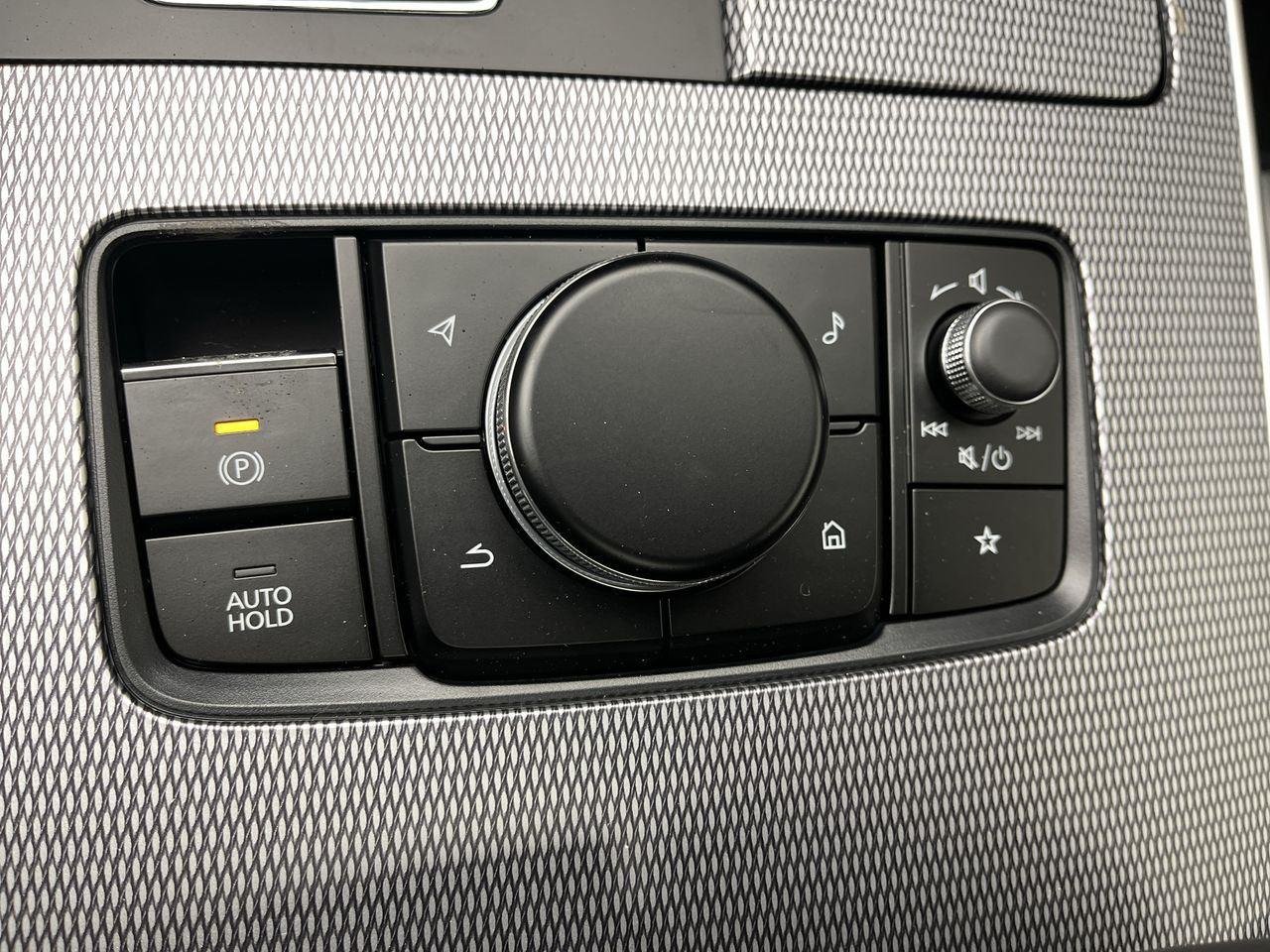 2026 Mazda CX-70 Premium Package - Photo 18