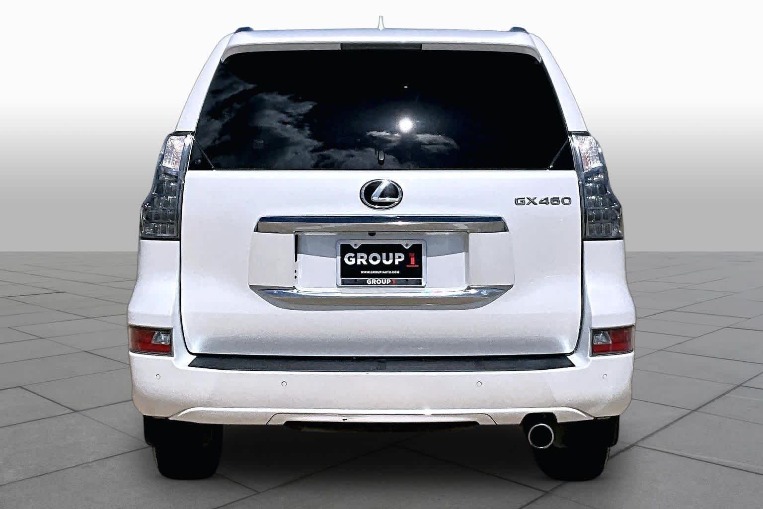 Used 2023 Eminent White Pearl Lexus Luxury image 5