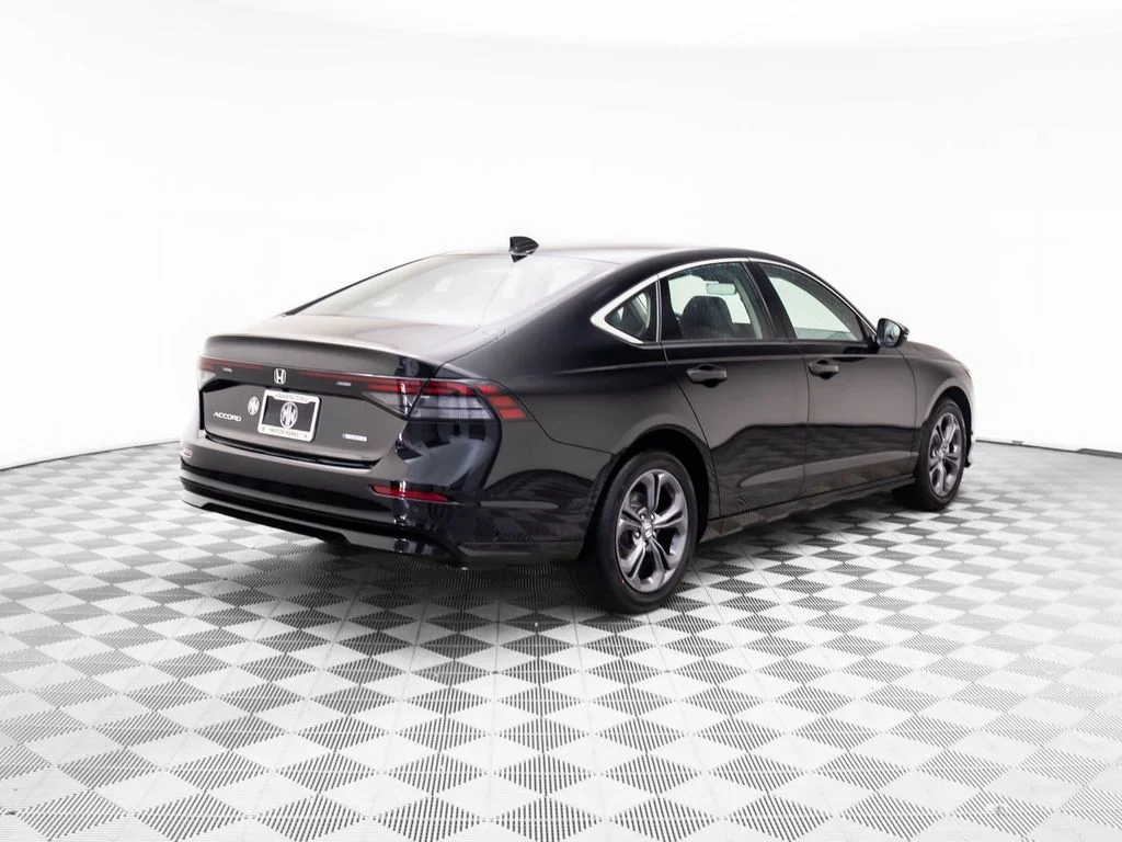 New 2026 Black Honda EX-L image 6
