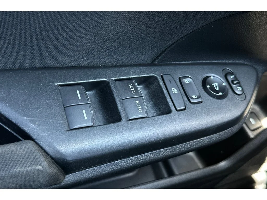 Used 2018 Rallye Red Honda EX image 12