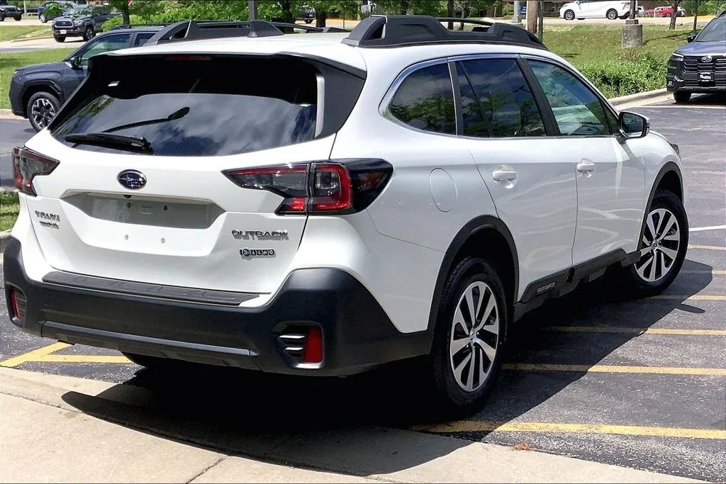 Used 2020 White Subaru Premium image 15