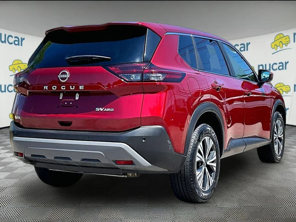 Used 2023 Red Nissan SV image 6