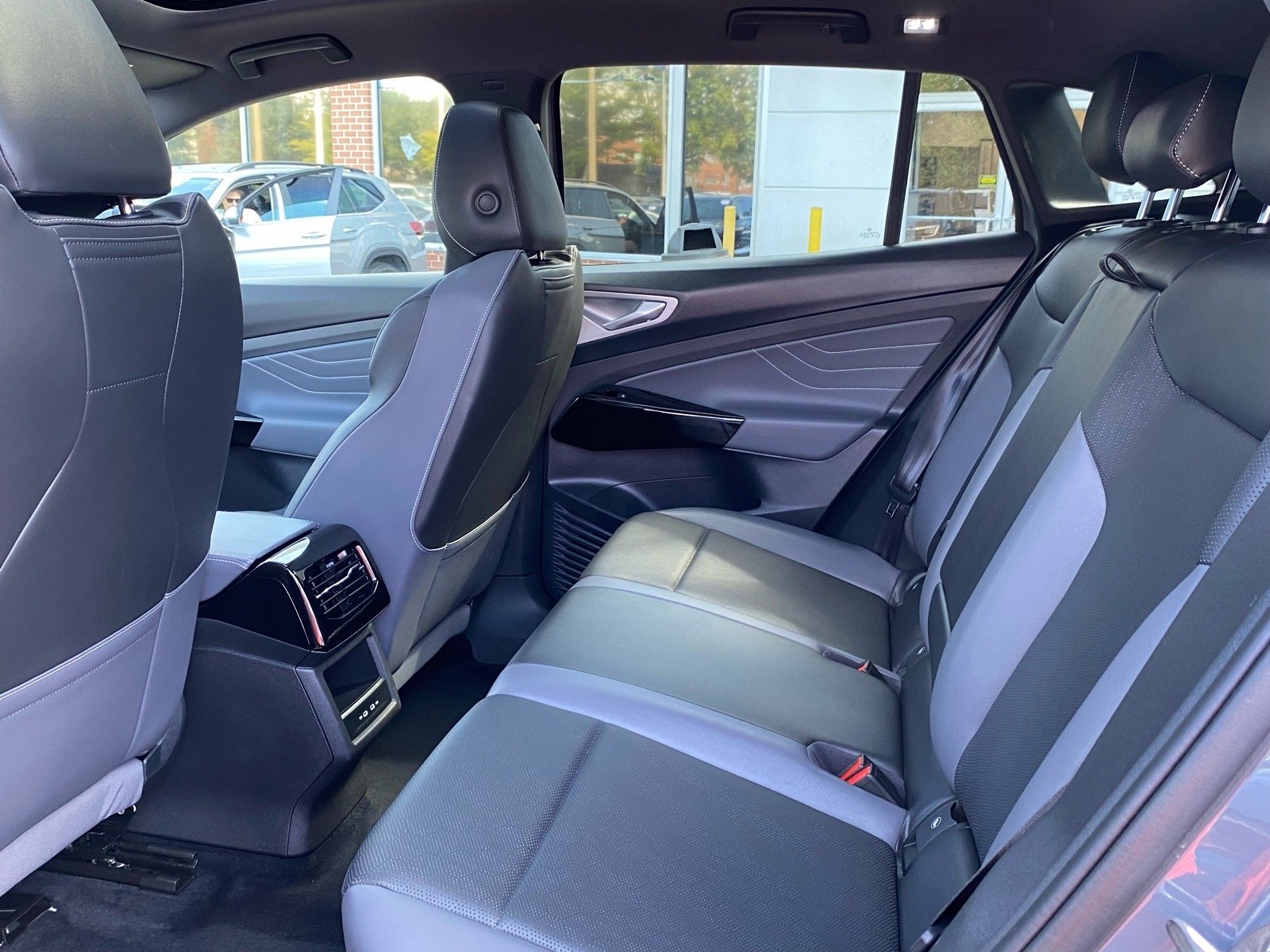 Certified Used 2023 Gray Volkswagen Pro S image 19