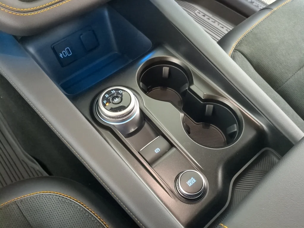 New 2026 CARBONIZED GRAY METALLIC Ford Tremor image 25