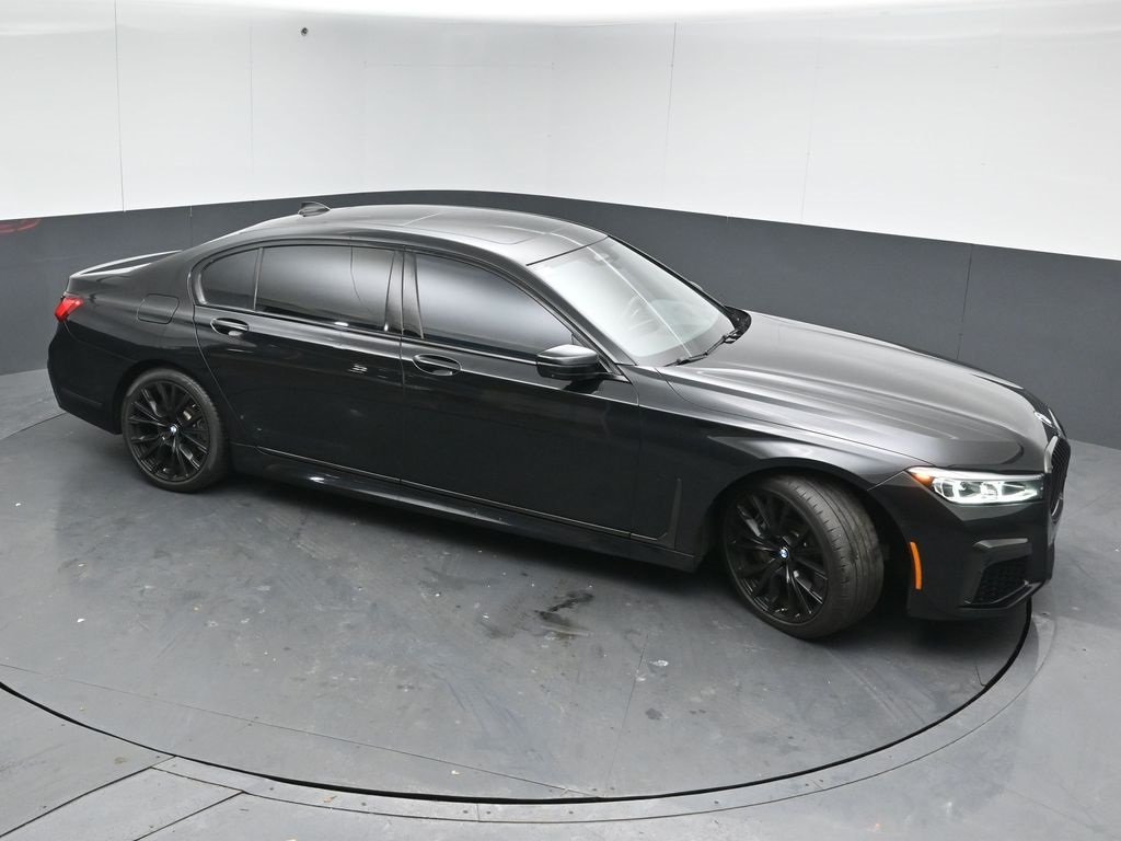 2022 BMW 750LI - Image 43