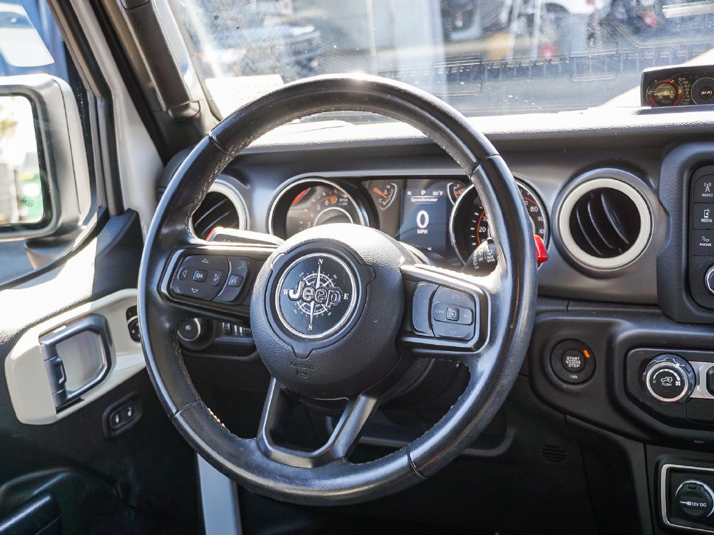 Used 2021 White Jeep Unlimited Willys image 16