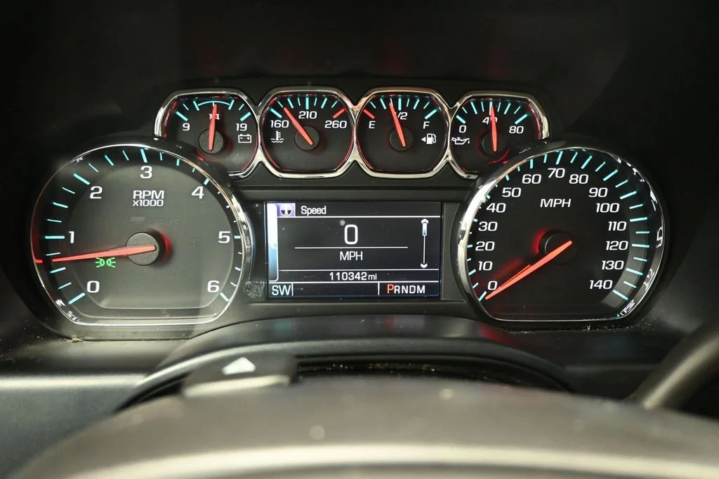 Used 2015 Red Chevrolet LT image 16