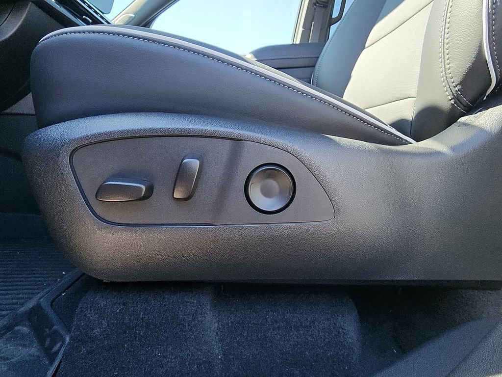 2026 Buick Enclave Preferred - Photo 12