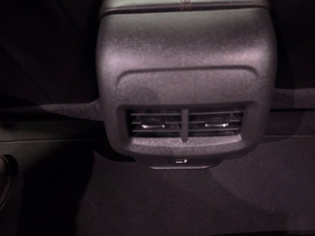 Used 2022 Silver Chevrolet RS image 26