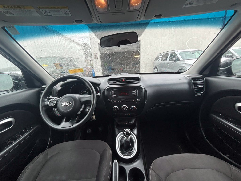 Used 2016 Black Kia Base image 19