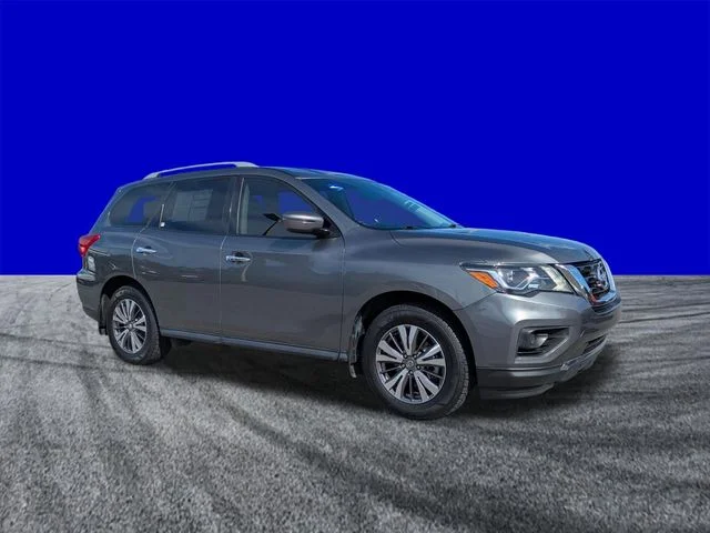 Certified Used 2020 Gun Metallic Nissan S image 2