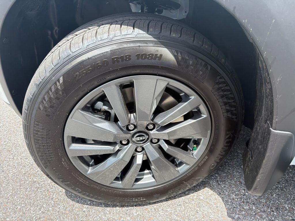 New 2026 Nissan Pathfinder SV 4D Sport Utility