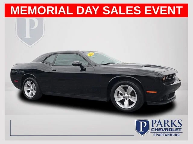 2023 Dodge Challenger SXT Auto's photo