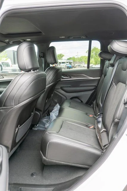 New 2026 White Jeep Altitude image 10