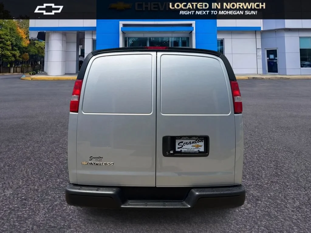 2026 Chevrolet Express Cargo Work Van - Photo 32