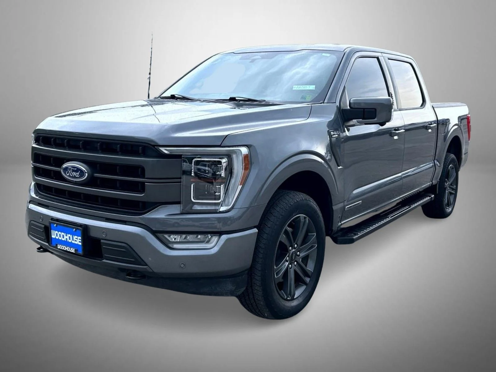 Used 2023 Gray Ford Lariat image 1