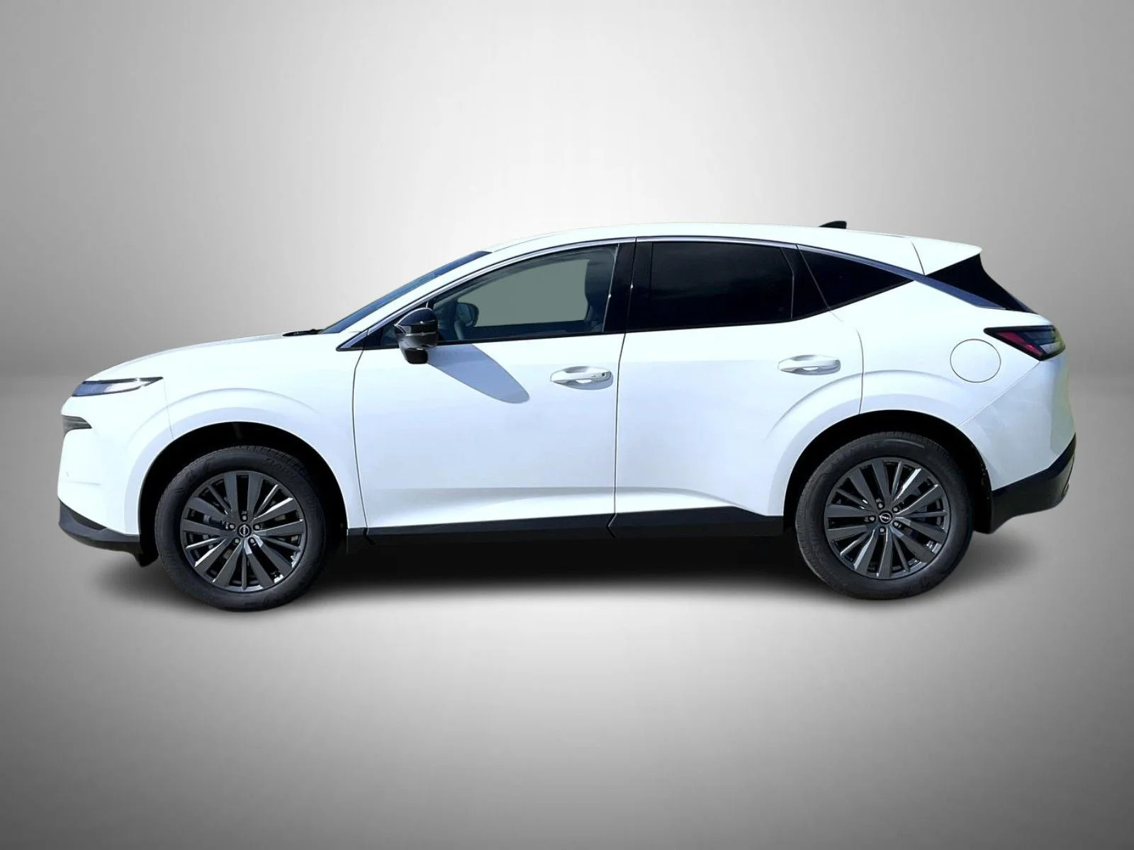New 2026 White Nissan SL image 8