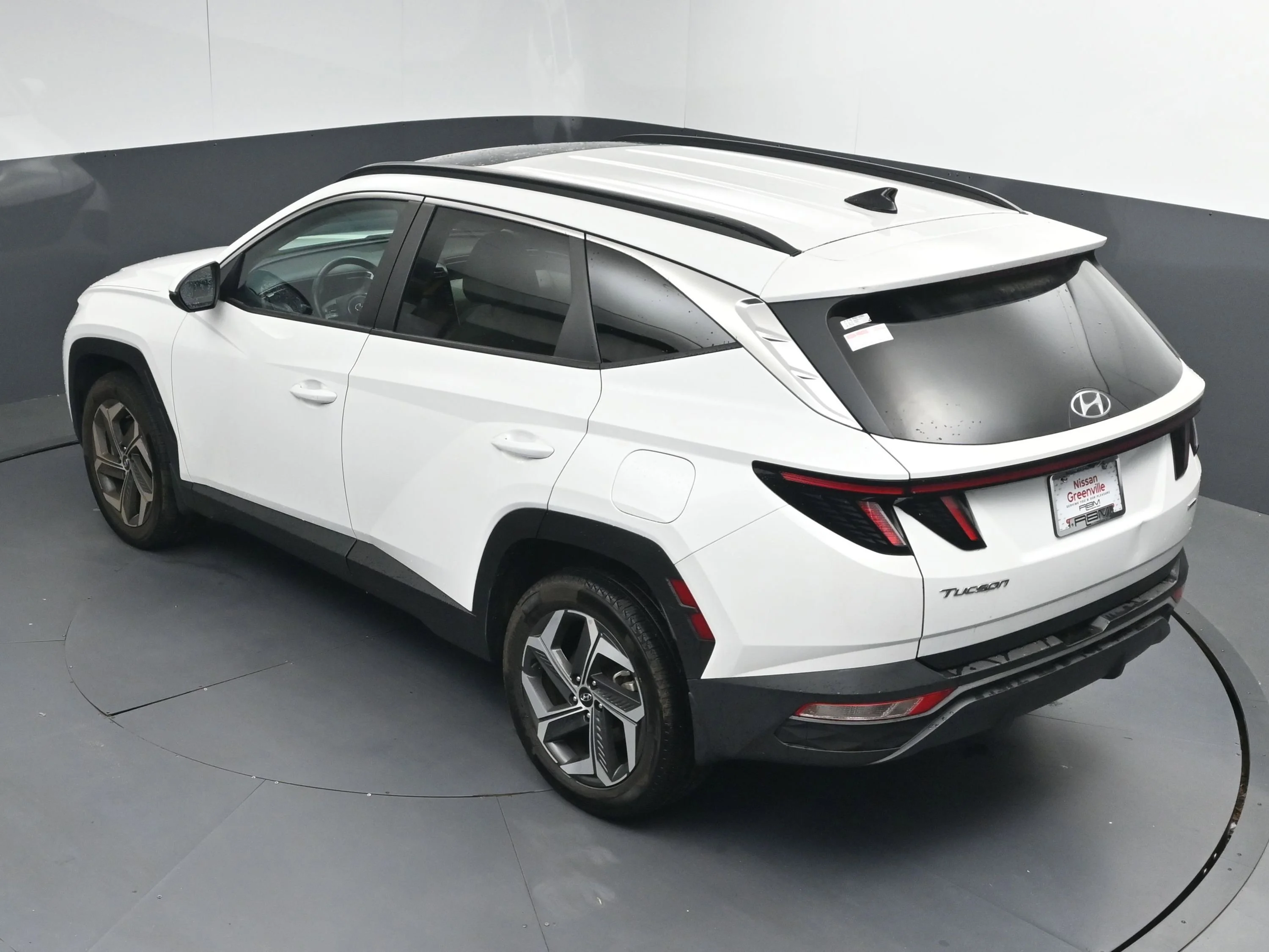 Used 2023 Serenity White Pearl Hyundai SEL image 34