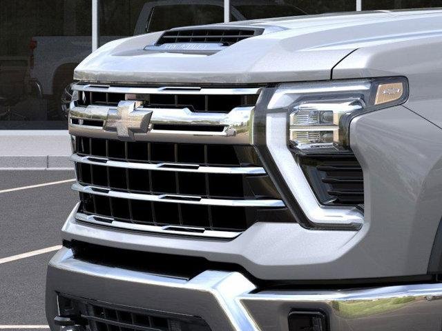 2026 Chevrolet Silverado 3500 HD LTZ - Photo 13