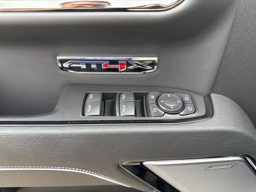 New 2026 Sterling Metallic GMC AT4X image 30