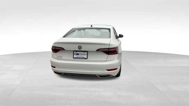 Used 2019 White Volkswagen R-Line image 3