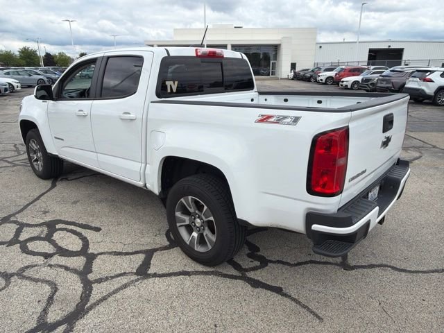 Used 2018 White Chevrolet Z71 image 9