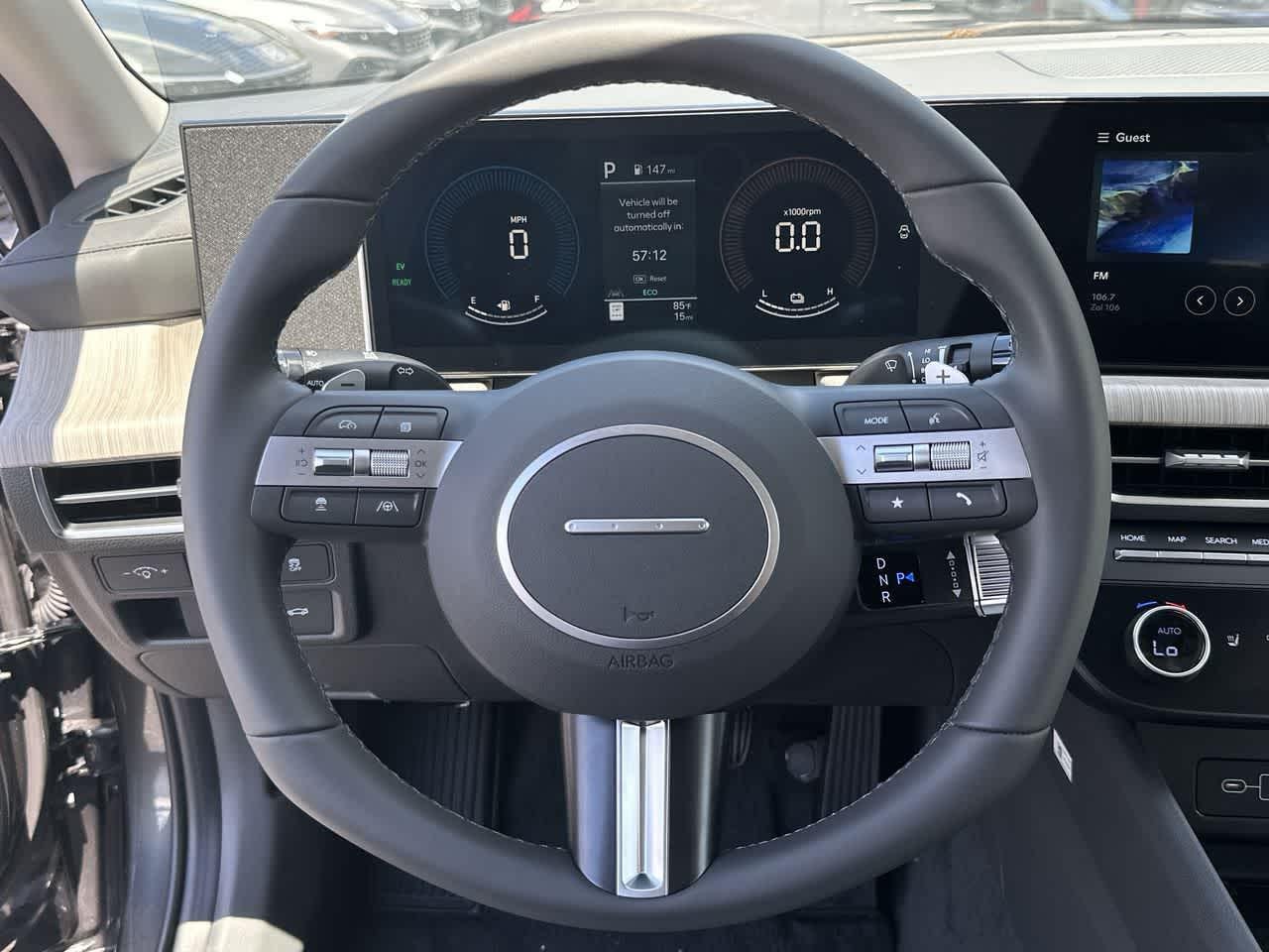 2025 Hyundai Sonata Hybrid SEL - Photo 44