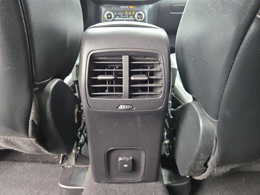 Used 2020 Silver Ford SEL image 13