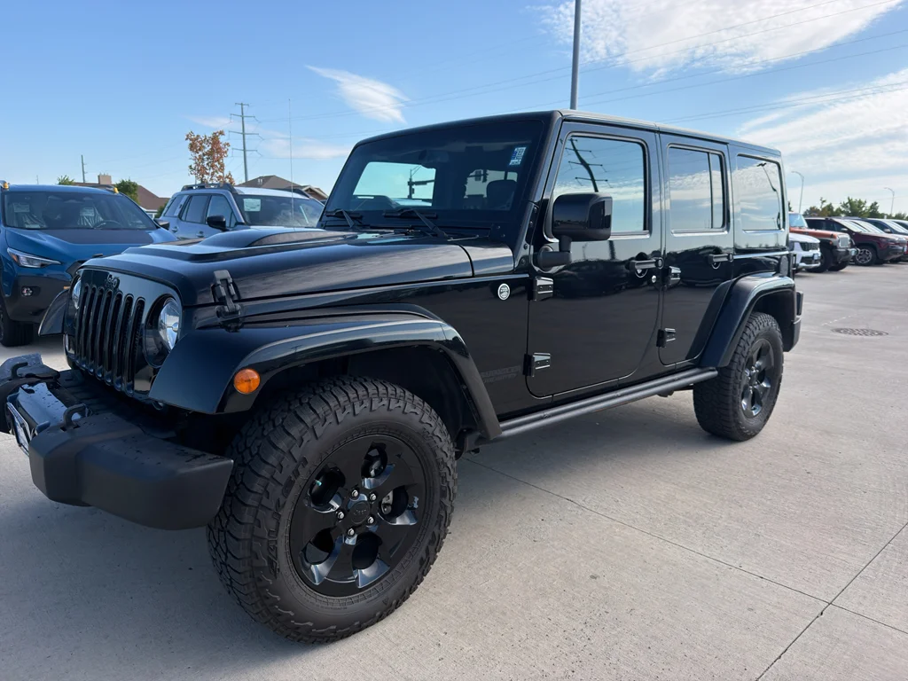 Used 2015 Black Clearcoat Jeep Altitude image 2