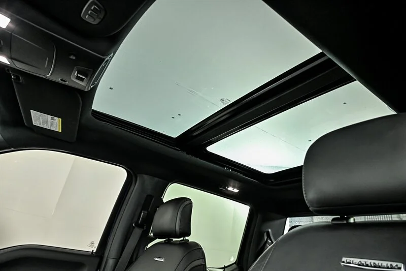 Used 2015 Blue Jeans Metallic Ford Platinum image 17