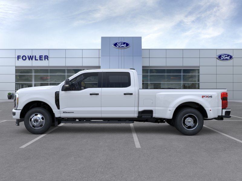 New 2026 Oxford White Ford F-350® XL image 32