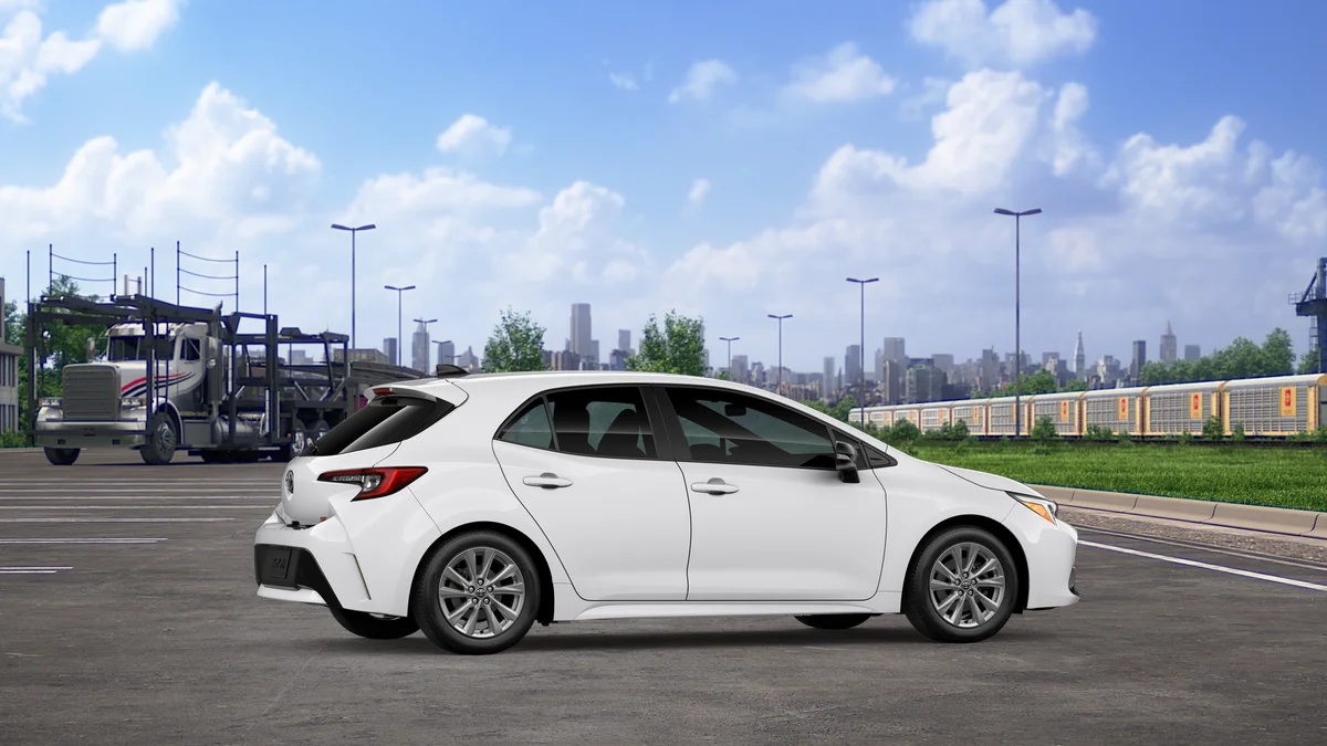 New 2026 Ice Cap Toyota SE image 23