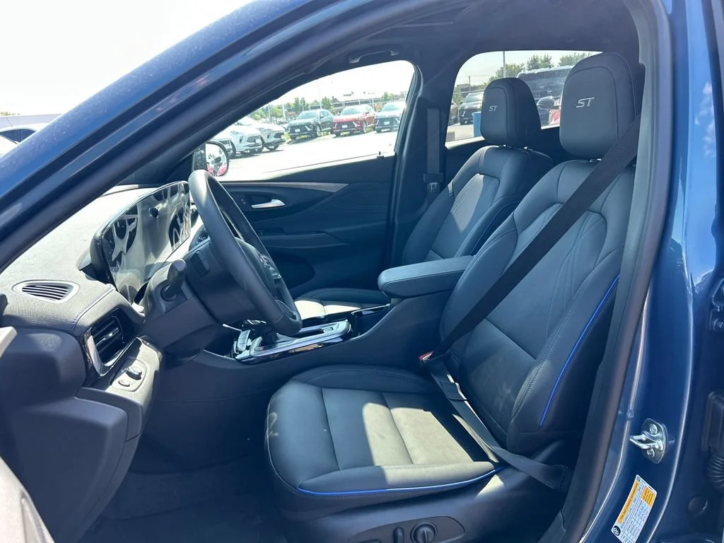 2026 Buick Envista Sport Touring - Photo 17