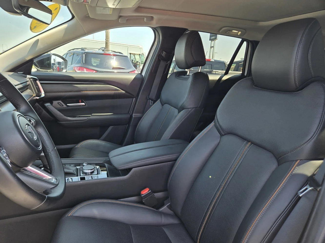 Used 2025 Wind Chill Pearl Mazda Premium Plus Package image 27
