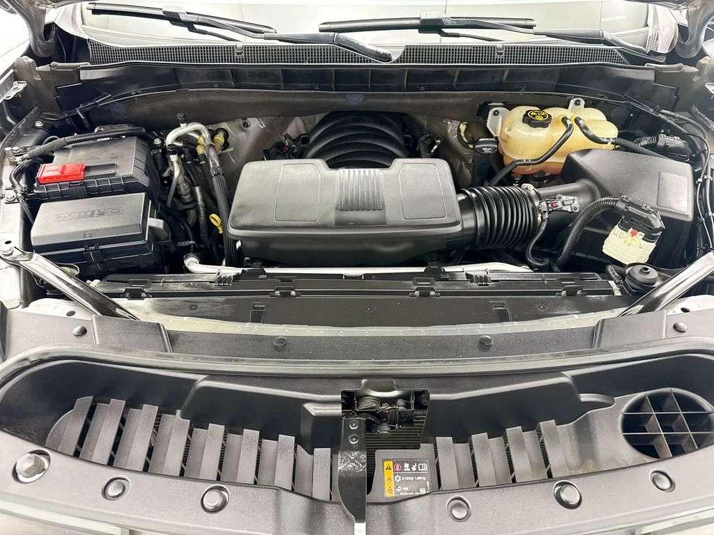Used 2022 Gray Chevrolet RST image 28