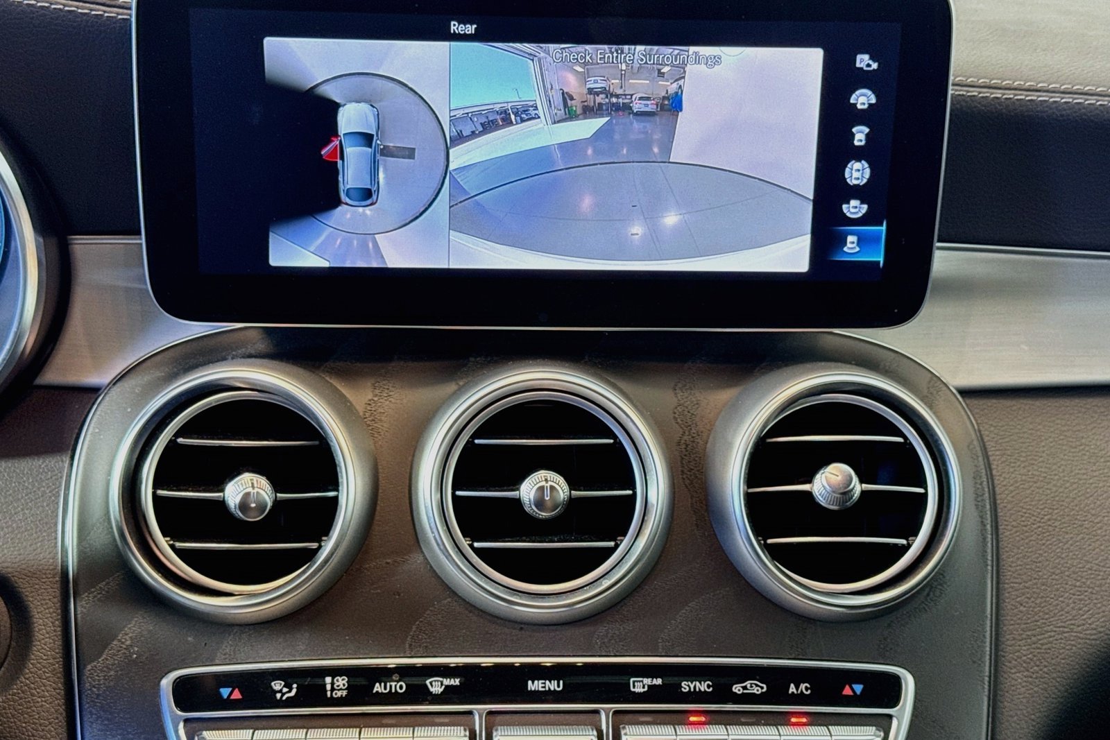 Certified Used 2023 Polar White Mercedes-Benz GLC 300 image 14