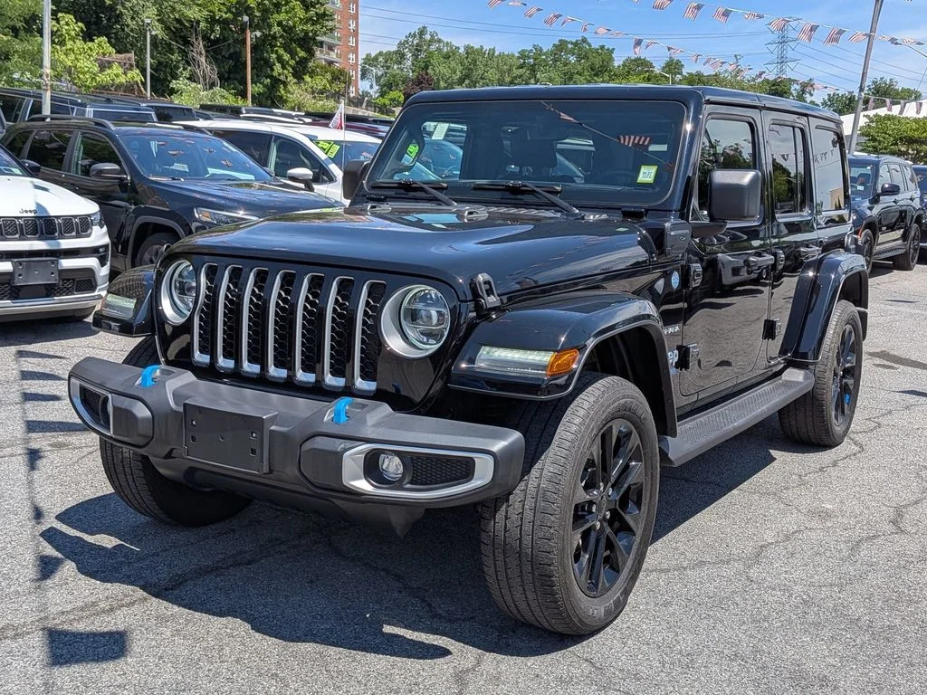 Used 2022 Black Jeep Unlimited Sahara 4xe image 2