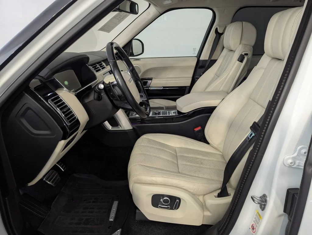 Used 2016 White Land Rover 5.0L V8 Supercharged image 4