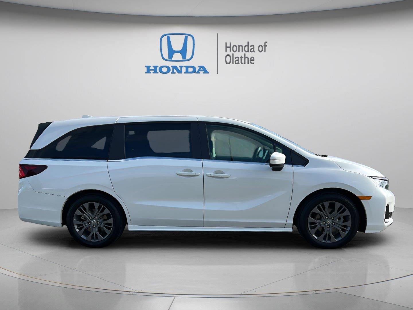 Certified 2026 Honda Odyssey Touring with VIN 5FNRL6H80TB050480 for sale in Kansas City