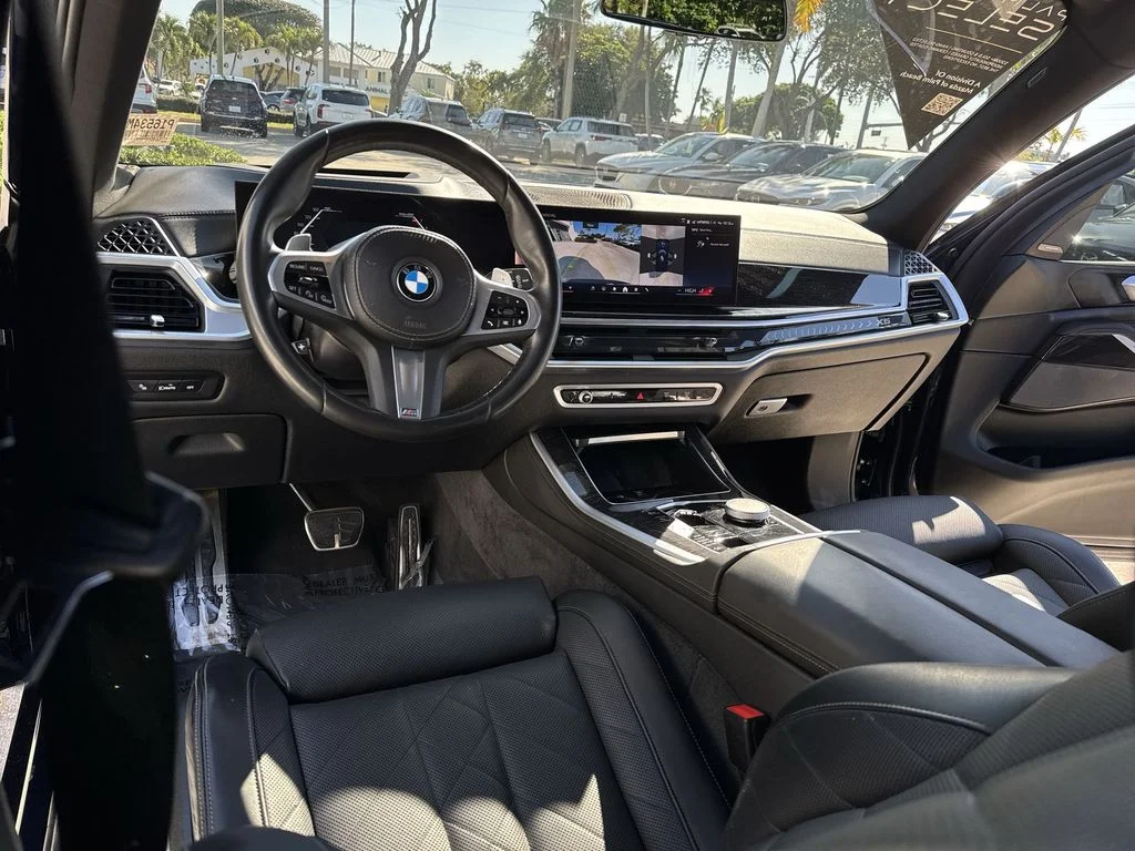 Used 2024 Blue BMW xDrive40i image 35