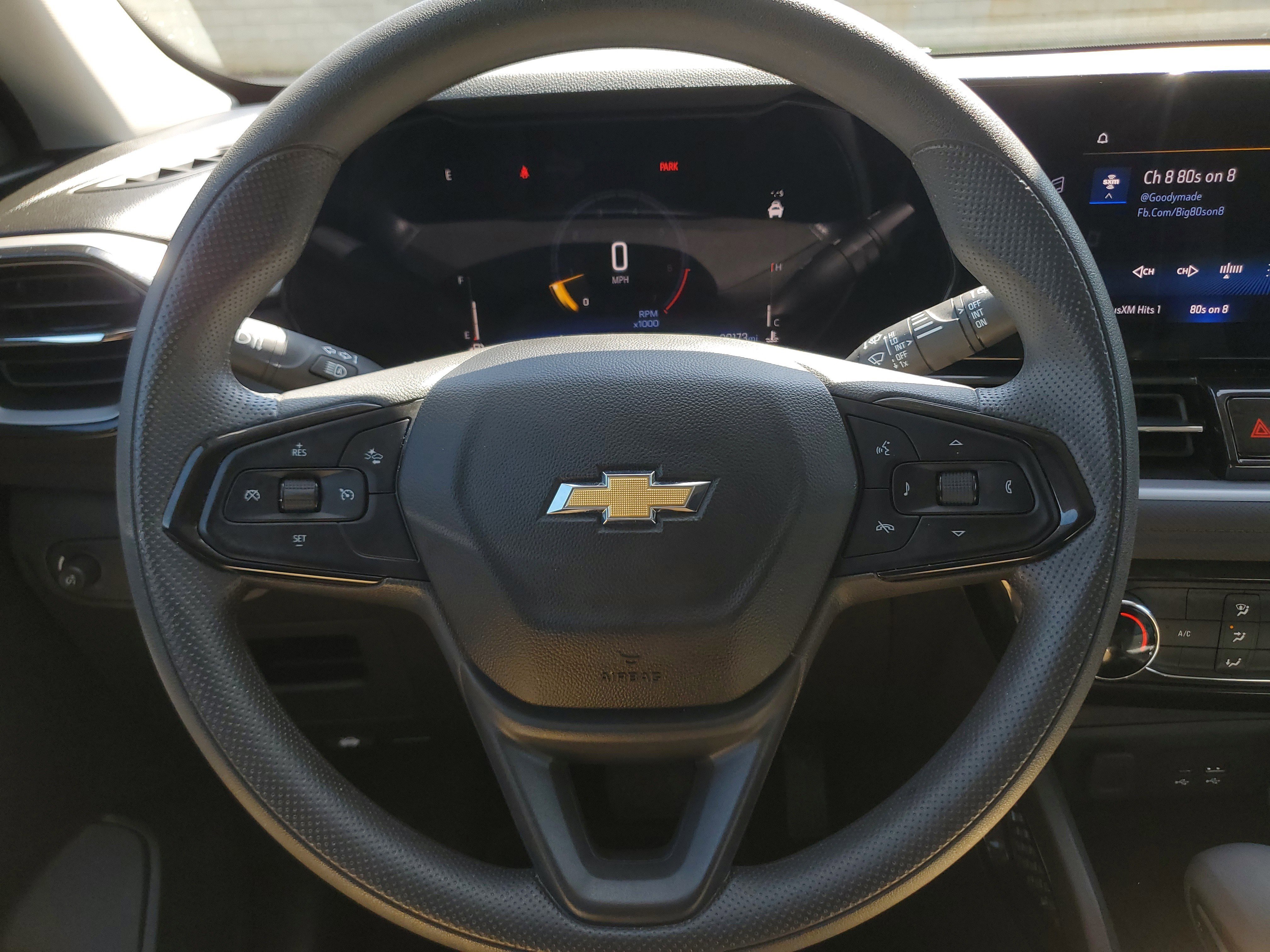 Used 2025 Black Chevrolet LT image 18
