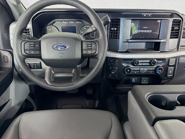 New 2026 Oxford White Ford F-250® XL image 49