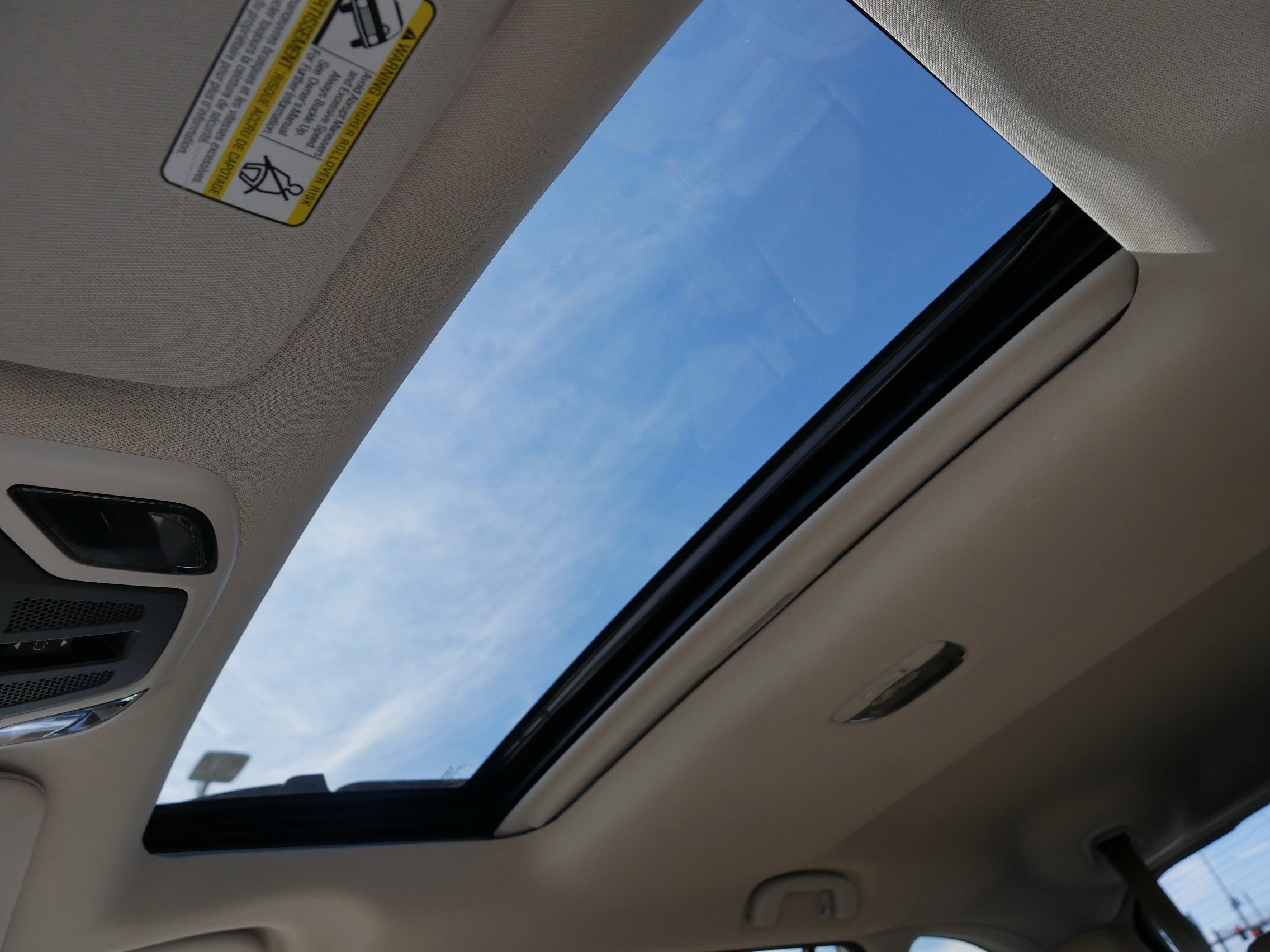 Used 2021 Crystal White Pearl Subaru Limited image 32