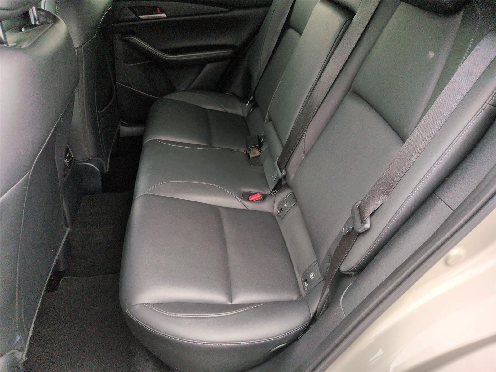 Used 2024 Platinum Quartz Metallic Mazda 2.5 S Select Sport image 32