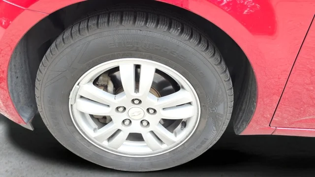Used 2015 Crystal Red Tintcoat Chevrolet LT image 22